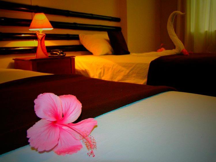 Chanchamayo Inn Hotel La Merced  Δωμάτιο φωτογραφία